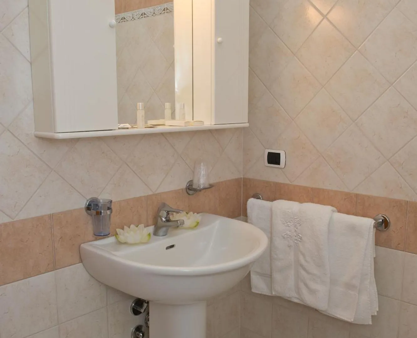 Residenza Raggio Apartment Riccione Italy